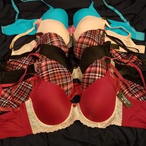 6 Youmita underwire bras size 40DD